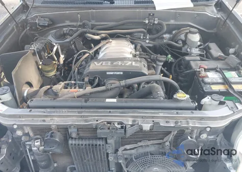 2003 Toyota Sequoia Sr5 V8 z USA, uszkodzony, nr VIN 5TDZT34A73S160901